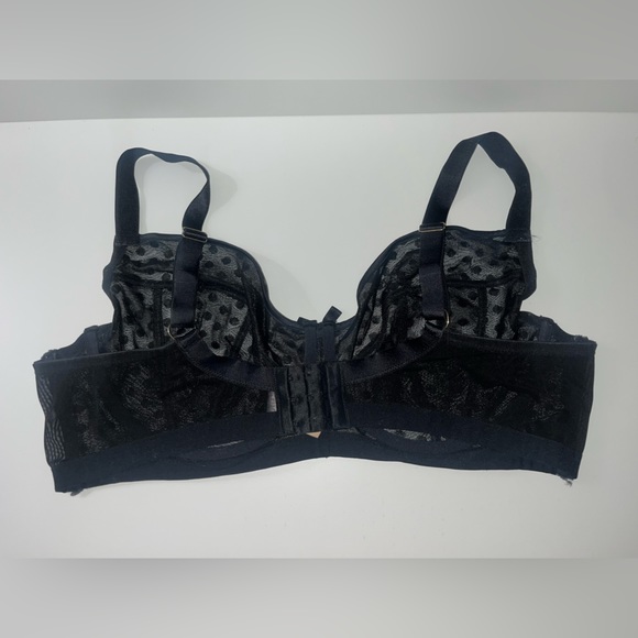 Gabi Fresh x Playful Promises Unlined Underwire Bra - Picture 2 of 4